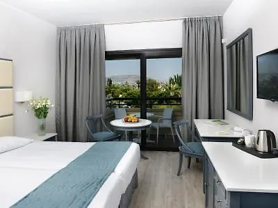 ** Aparthotel Palm Sea Beach Hotel Apartments Larnaca Cyprus