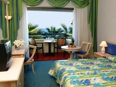 Palm Sea Beach Hotel Apartments Larnaca