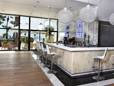 Palm Sea Beach Hotel Apartments Λάρνακα 2*,  Κύπρος